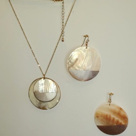 Necklace & Earring Set - Picture 2 of 10